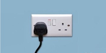 老婆用了這個(gè)方法，我家開關(guān)插座就再也沒壞過了